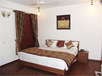 Bed & Breakfast Skylink 3*